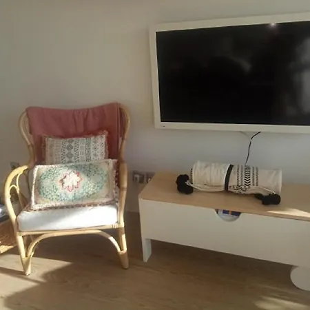 Vittoria Immobilier - Escale - Cheques Acceptes *