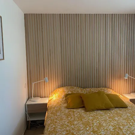 Διαμέρισμα Vittoria Immobilier - Rez De Jardin Bord De Couchant